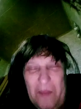 Snapshot of Apeesynka55211 chatting on 11-24-25, 08:41 Apeesynka55211 online show from 11-24-25, 08:41