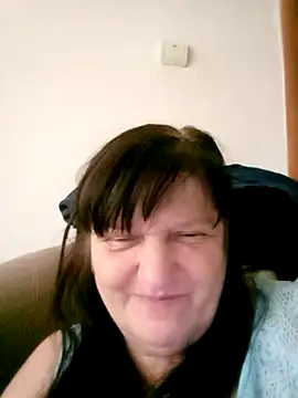 Snapshot of Apeesynka55211 chatting on 12-14-25, 08:41 Apeesynka55211 online show from 12-14-25, 08:41