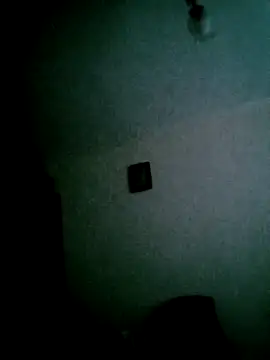 Snapshot of Apeesynka55211 chatting on 12-15-25, 01:15 Apeesynka55211 online show from 12-15-25, 01:15