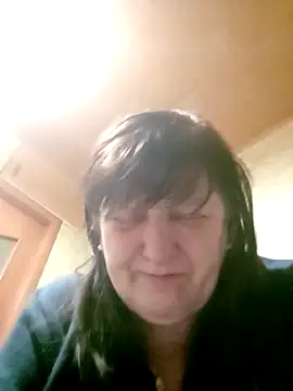 Snapshot of Apeesynka55211 chatting on 02-19-26, 07:10 Apeesynka55211 online show from 02-19-26, 07:10