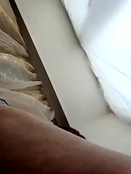 Snapshot of Apeesynka55211 chatting on 02-21-26, 09:21 Apeesynka55211 online show from 02-21-26, 09:21