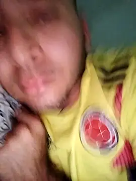 Snapshot of Valen_Squirt04 chatting on 02-13-26, 06:26 Valen Squirt04 online show from 02-13-26, 06:26