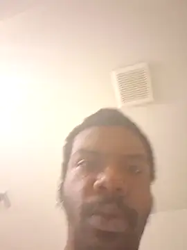 Snapshot of MrBigDickShow chatting on 03-22-26, 03:59 MrBigDickShow online show from 03-22-26, 03:59