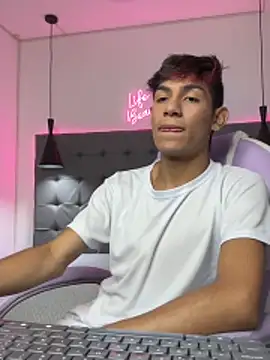 cherub  online show from 11-27-25, 12:51