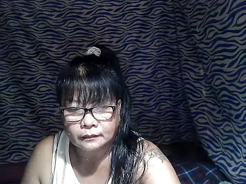 Snapshot of joy_cute chatting on 11-28-25, 11:40 joy cute online show from 11-28-25, 11:40