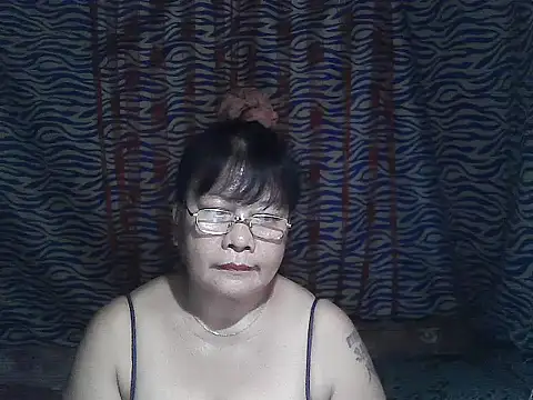 Snapshot of joy_cute chatting on 02-15-26, 11:12 joy cute online show from 02-15-26, 11:12