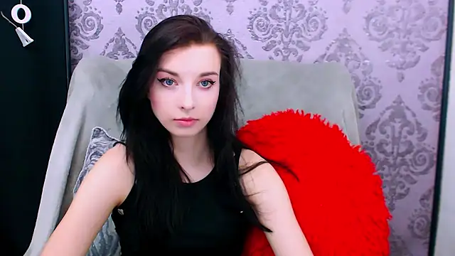 DominantLuna online show from 05-24-26, 07:30