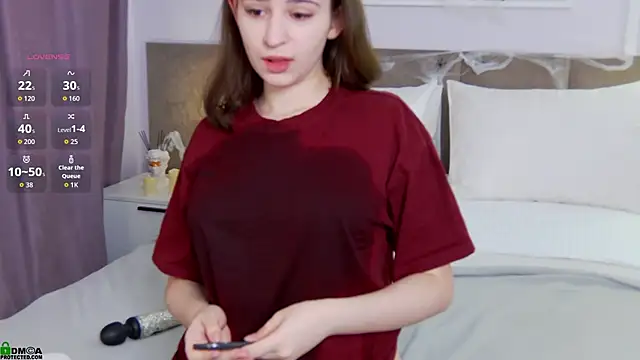 AnnaNoir online show from 10-27-25, 01:42