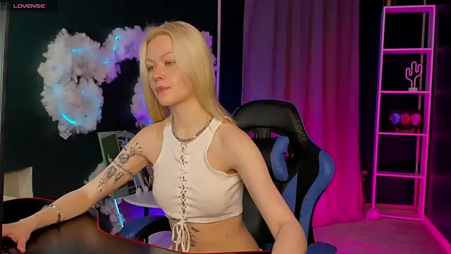 Callista a online show from 12-14-25, 03:01