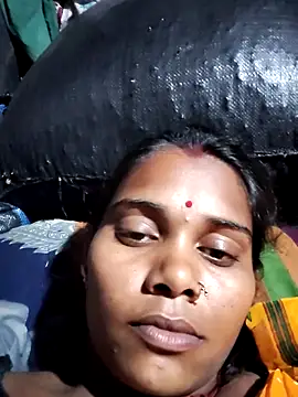 Snapshot of Katrina_kaif143 chatting on 11-04-25, 03:33 Katrina kaif143 online show from 11-04-25, 03:33