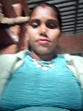 Snapshot of Katrina_kaif143 chatting on 12-18-25, 02:34 Katrina kaif143 online show from 12-18-25, 02:34