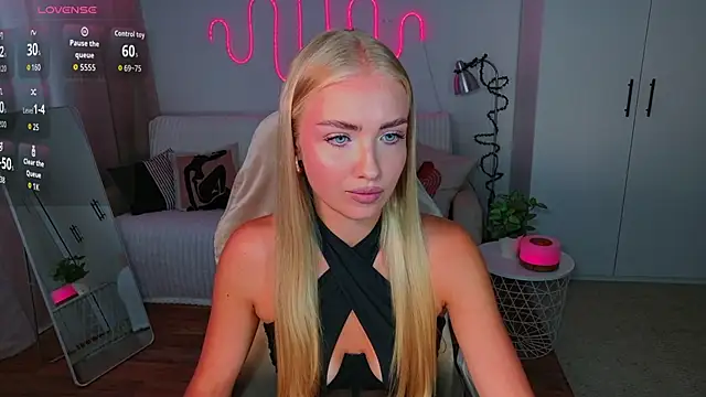 TessaGrays online show from 06-21-26, 11:02