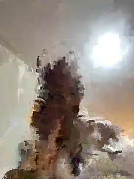 Snapshot of Sirah1 chatting on 10-29-25, 07:15 Sirah1 online show from 10-29-25, 07:15