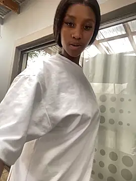 Snapshot of Sirah1 chatting on 11-01-25, 01:24 Sirah1 online show from 11-01-25, 01:24