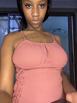 Snapshot of Sirah1 chatting on 11-02-25, 04:31 Sirah1 online show from 11-02-25, 04:31