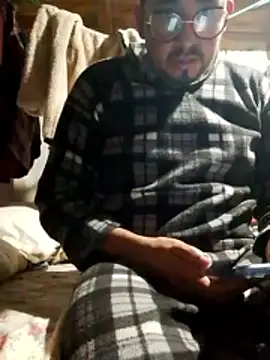 Snapshot of RAJV_ chatting on 01-06-26, 12:42 RAJV online show from 01-06-26, 12:42