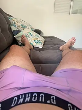 Snapshot of luizrgg chatting on 03-04-26, 06:03 luizrgg online show from 03-04-26, 06:03