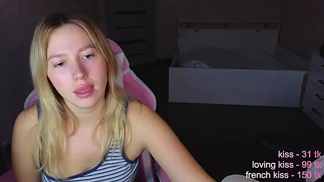 stefany and bettany online show from 10-23-25, 02:05