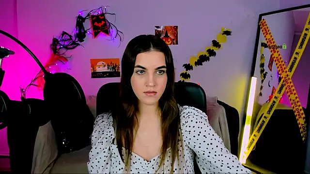 Snapshot of lina_fox12 chatting on 10-25-25, 05:48 lina fox12 online show from 10-25-25, 05:48