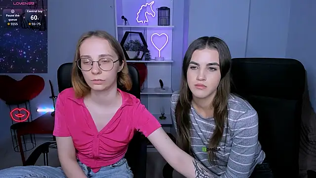 Snapshot of lina_fox12 chatting on 11-16-25, 04:12 lina fox12 online show from 11-16-25, 04:12