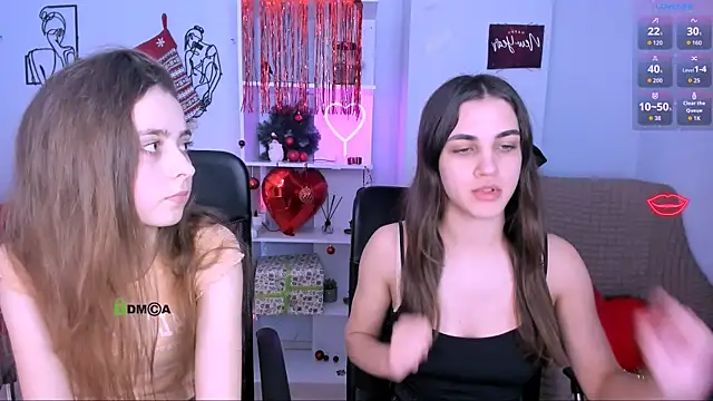 Snapshot of lina_fox12 chatting on 01-06-26, 03:27 lina fox12 online show from 01-06-26, 03:27