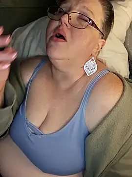 Snapshot of Budd_Bunney chatting on 01-16-26, 02:48 Budd Bunney online show from 01-16-26, 02:48