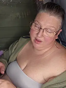 Snapshot of Budd_Bunney chatting on 02-28-26, 01:28 Budd Bunney online show from 02-28-26, 01:28