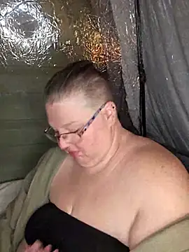 Snapshot of Budd_Bunney chatting on 03-02-26, 02:47 Budd Bunney online show from 03-02-26, 02:47