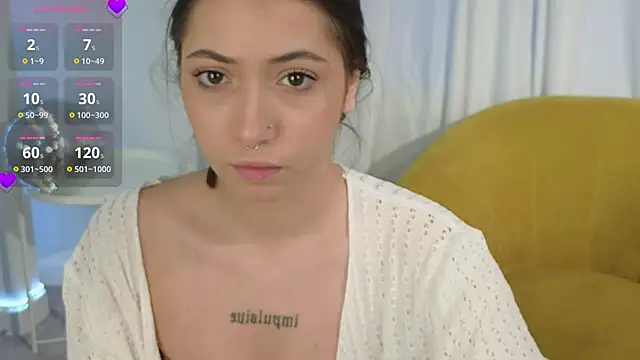 Snapshot of slow_flower chatting on 11-18-25, 12:20 slow flower online show from 11-18-25, 12:20