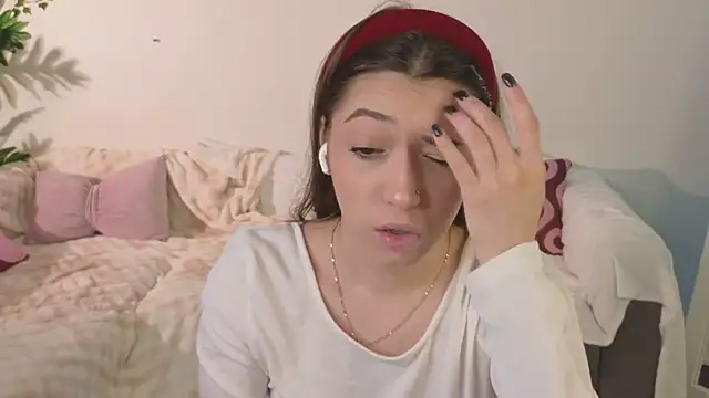 Snapshot of slow_flower chatting on 03-12-26, 12:22 slow flower online show from 03-12-26, 12:22