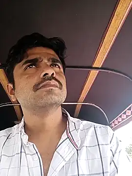 Snapshot of puneriboy32 chatting on 11-12-25, 07:53 puneriboy32 online show from 11-12-25, 07:53