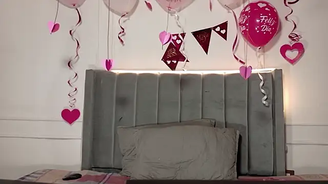 Snapshot of luxuryheaven_8 chatting on 02-15-26, 09:22 luxuryheaven 8 online show from 02-15-26, 09:22