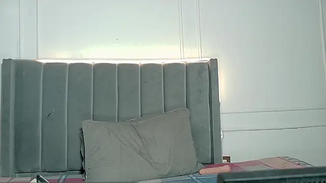 Snapshot of luxuryheaven_8 chatting on 02-28-26, 08:43 luxuryheaven 8 online show from 02-28-26, 08:43