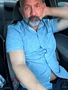 Snapshot of fuckadilf chatting on 01-09-26, 10:22 fuckadilf online show from 01-09-26, 10:22