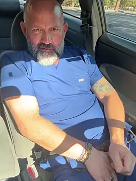 Snapshot of fuckadilf chatting on 02-10-26, 04:33 fuckadilf online show from 02-10-26, 04:33