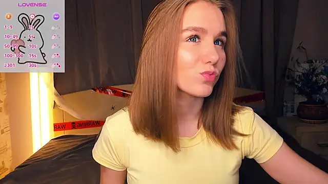 Snapshot of TienKnous chatting on 11-13-25, 07:13 TienKnous online show from 11-13-25, 07:13