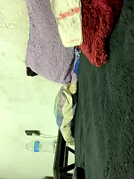 Snapshot of feetbooy chatting on 11-25-25, 10:54 feetbooy online show from 11-25-25, 10:54