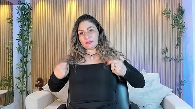 VenusCooper online show from 11-01-25, 08:22