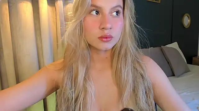 mia curry online show from 06-09-26, 07:14