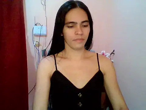 Snapshot of sweet_yummy69 chatting on 01-13-26, 10:48 sweet yummy69 online show from 01-13-26, 10:48