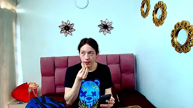 SnowyX  online show from 10-10-25, 07:24