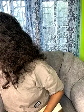 SukiyamaAsia online show from 10-19-25, 07:09