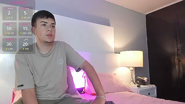 Snapshot of Dylan_Katte chatting on 01-12-26, 04:29 Dylan Katte online show from 01-12-26, 04:29