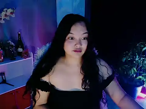 UrFavouriteCravings online show from 03-09-26, 01:37