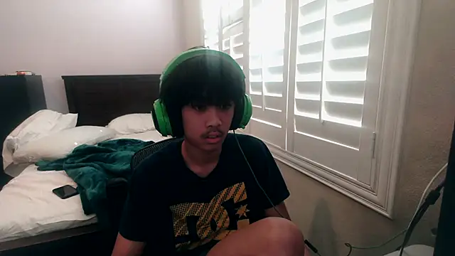 youngasianboy2007 online show from 11-11-25, 07:58