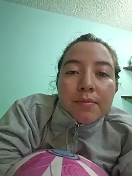 annyaparis online show from 11-04-25, 01:48