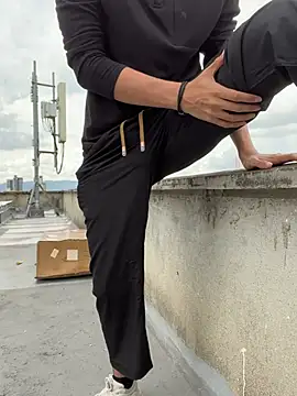 Snapshot of LiamMyst chatting on 01-08-26, 05:04 LiamMyst online show from 01-08-26, 05:04