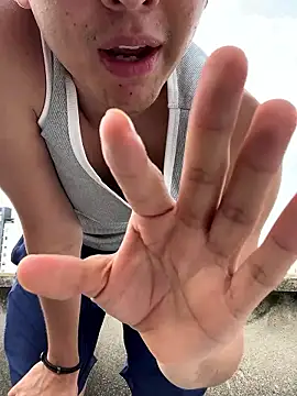 Snapshot of LiamMyst chatting on 01-09-26, 05:15 LiamMyst online show from 01-09-26, 05:15