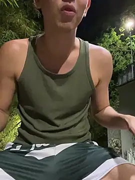 Snapshot of LiamMyst chatting on 01-15-26, 04:06 LiamMyst online show from 01-15-26, 04:06