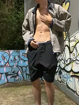 Snapshot of LiamMyst chatting on 01-17-26, 04:39 LiamMyst online show from 01-17-26, 04:39